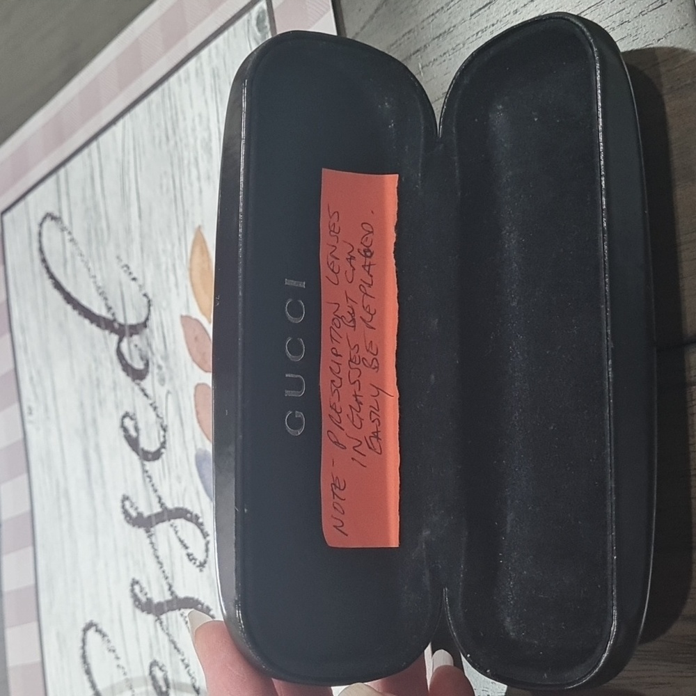 COPY - ✨GUCCI GLASSES✨ - Picture 11 of 13